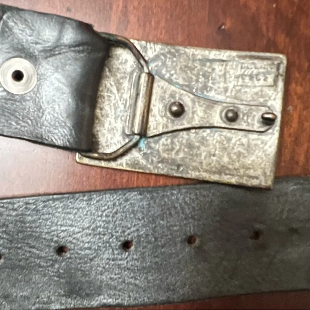 Dei Giovani luxury belt genuine Italian leather distressed skull buckle  EUC